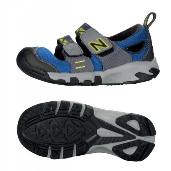 new balance water sandals